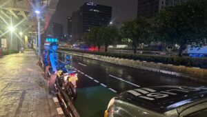 Wujudkan Keamanan, Detasemen Perintis Jaga Kondusivitas Wilayah Jakarta Timur dengan Patroli Rutin