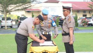 Kapolres Batu Bara Pimpin Upacara Sertijab Kapolsek Talawi dan Kasi Propam