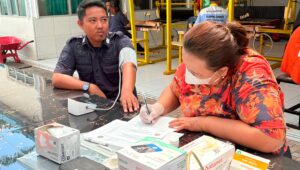 Semarak HUT Ke-81 Kemerdekaan RI, Lapas Labuhan Ruku Gelar Bakti Sosial Pemeriksaan Kesehatan Gratis untuk WBP, Keluarga, Masyarakat, dan Pegawai